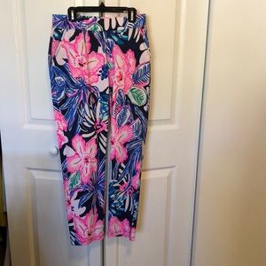 Lilly Pulitzer pants size small perfect condition